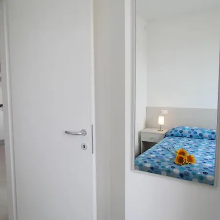 Modern Flat With Sea View 아파트